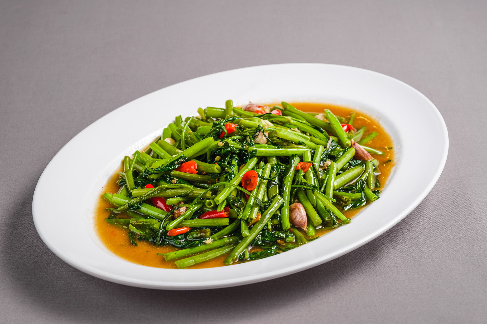 ผักบุ้งไฟแดง